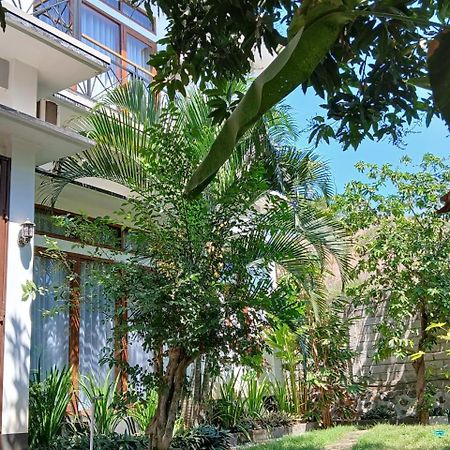 Warm Villas Lombok Kuta  Esterno foto
