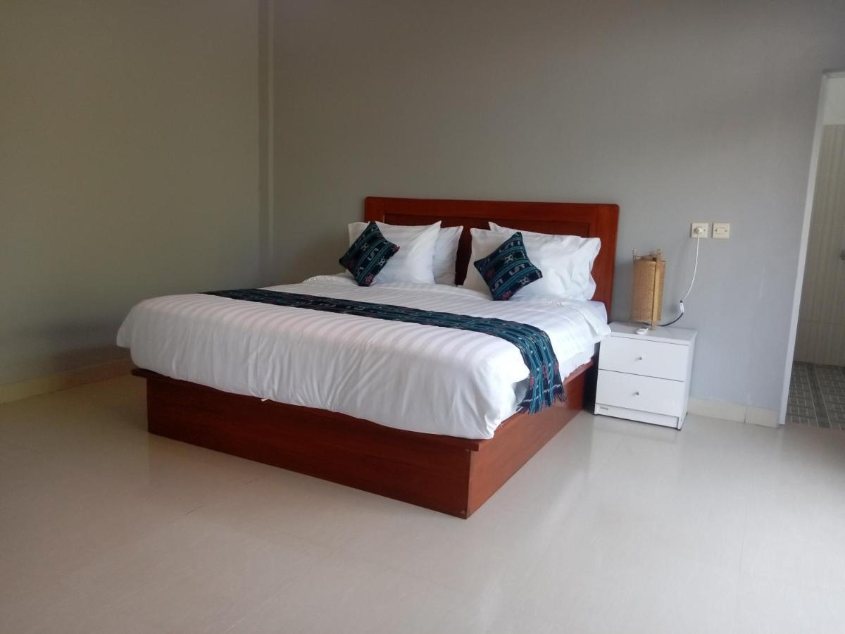 Warm Villas Lombok Kuta  Esterno foto