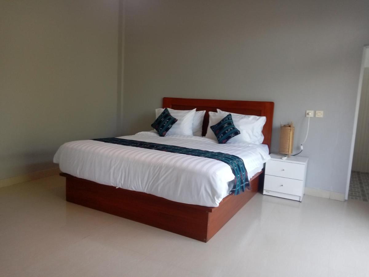 Warm Villas Lombok Kuta  Esterno foto
