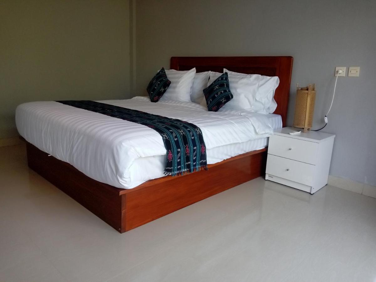 Warm Villas Lombok Kuta  Esterno foto