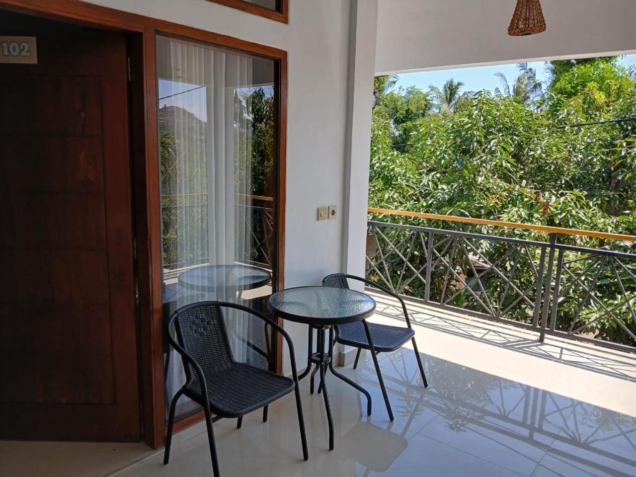 Warm Villas Lombok Kuta  Esterno foto